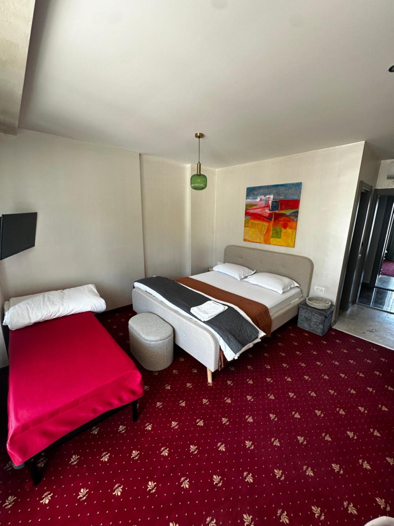 White Boutique Hotel- エフォリエ・ノルド エクステリア 写真
